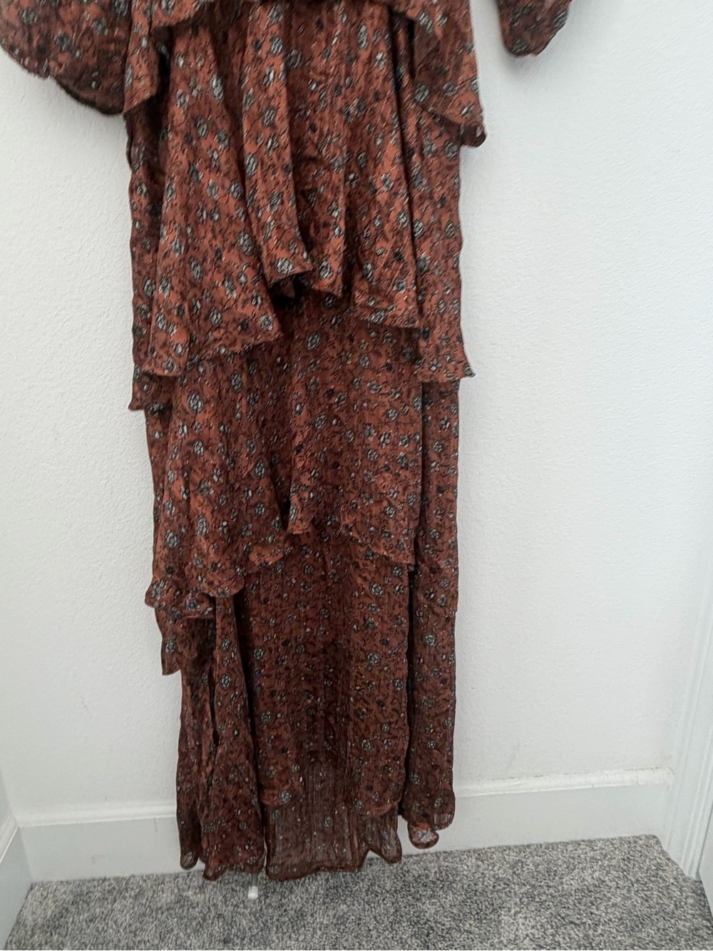 ASTR The Label Anora Copper Black Ditsy Long Sleeve Open Back Maxi Dress Small - Picture 5 of 9